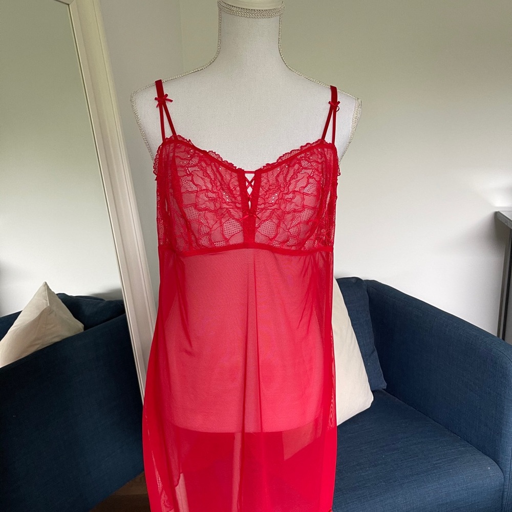 b.tempt'd by Wacoal Chemise